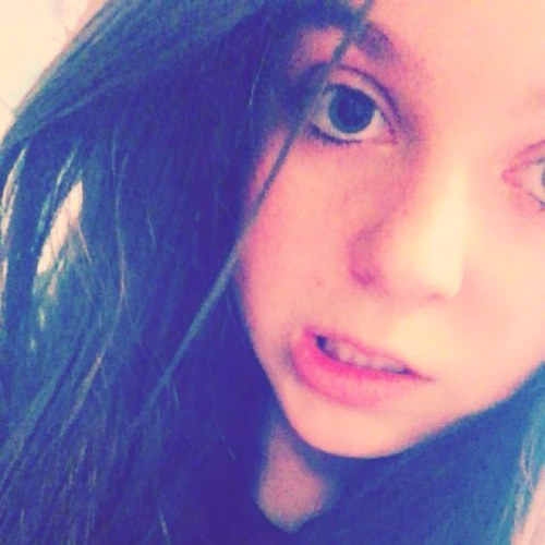Hey :) Im Abbie. I love the band Avenged Sevenfold. My best friends consist of Ana, Sierra, Grace, Zach, Gabriel and Julien :)