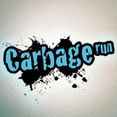 Een dol dwaze, 5 dagen durende rit door Europa in een barrel die maximaal 500 euro heeft gekost. Dat is in een notendop de Carbage Run.