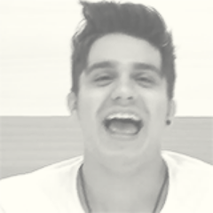 Tentar algo e fracassar é pelo menos aprender. Não fazer a tentativa é sofrer a inestimável perda do que poderia ter sido @Luansantana te amo