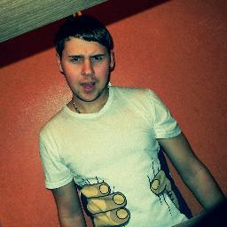 MyEmiBow's profile picture. 