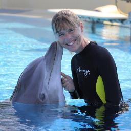 I'm a marine biologist working in the desert, but I get to work with some amazing animals everyday! I love surfing, working with dolphins and hockey!