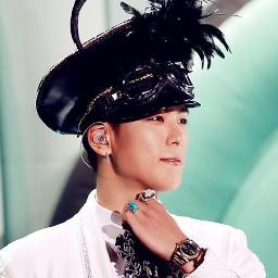 Guitarist|Love books and music|theGazettE|AliceNine|Miyavi|Gackt|Manga & Anime addict|30stm|Shinee|BigBang|and more http://t.co/kWySTgKB88