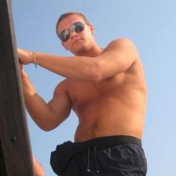 shonecom's profile picture. 