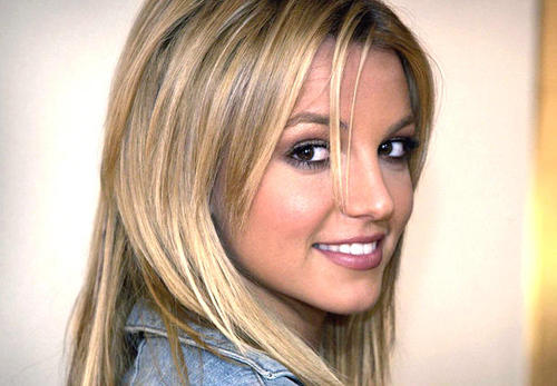 BritneySpearsN5's profile picture. Britney Spears Daily News.
Bringing you the latest news.