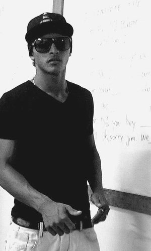 ~ amo os ke me amo....fodam se os ke me odeiam