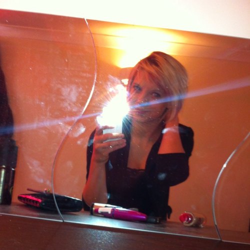 follow me and i will follow you back :) x
