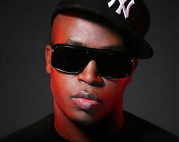 Follow my  si  tu ve fair partie de la  team  antie booba  et jte re follow  KISS####