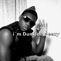 my full name is Dumilde Manuel Deezy i live in luanda with some brother, on my free time i like to play game but i´d like to read more book about everything...