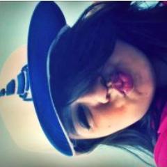 By :  ℓαryssα Xαviєr