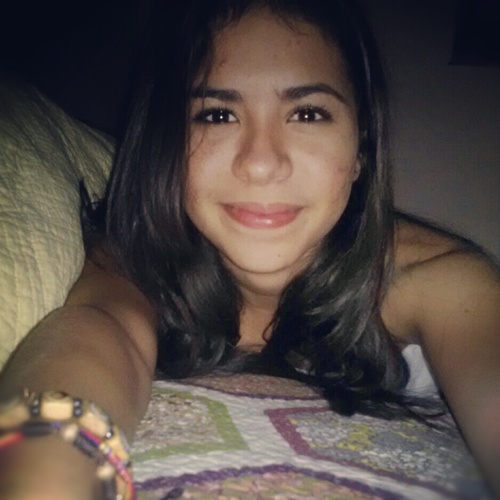 simplyami's profile picture. 