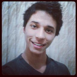 Eu so do tamanho daquilo que SINTO,que VEJO e que FAÇO,não do tamanho que os outros me enxergam.  : )
