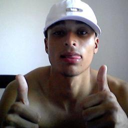 d b a ba mina fika esperta q eu irei te beija... há q buesta~
