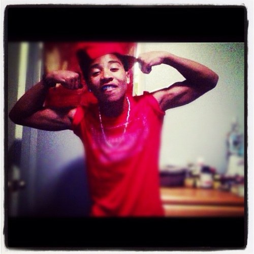 Follow me on IG ... Loyal_4_roc_royal .. I ABSOLUTLY LOVE Mindless Behavior ! Love you Roc !