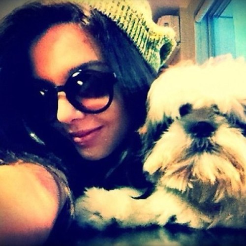 Livebygiroxo's profile picture. “Por você, eu iria a qualquer lugar. Com você, aprendi meu jeito de amar.” ♥ GL (Since: 08/10/10/ Since 2: 10/11/11)