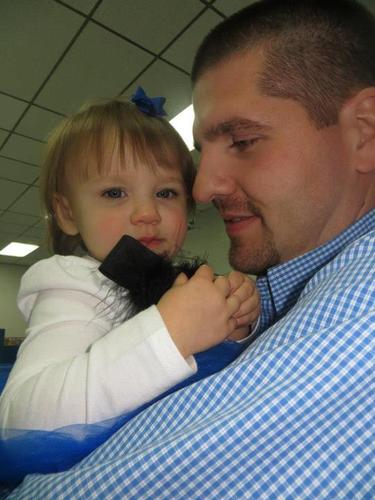 Tonya’s (@tonya_wolford) husband, Reagan's dad, die-hard Marshall Thundering Herd fan