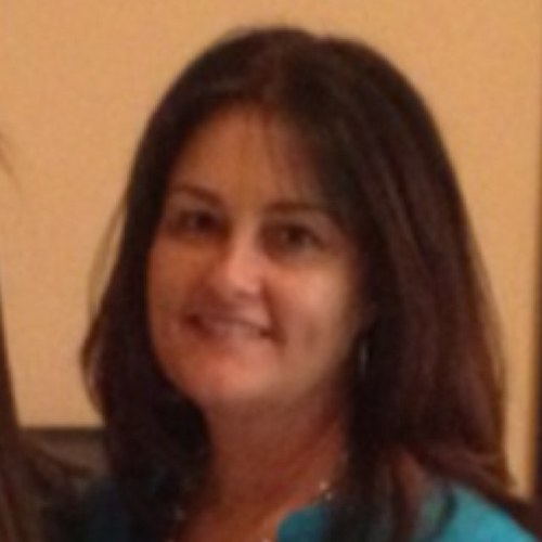 JulieAlaniz86's profile picture. 