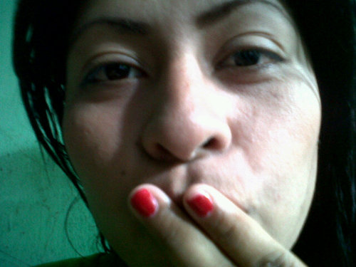 Alegre , enamorada y super buena onda puff