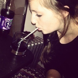 Anne - 22 - Student Communicatie and international event,music and entertainment studies - levensgenieter