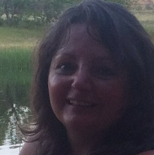 HugiePaula's profile picture. 