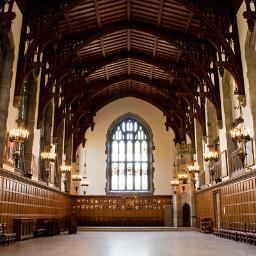 The Hart House Chorus is a choir auditioned from students, faculty, and alumni of @UofT

Register to audition for Fall 2022! Link in bio