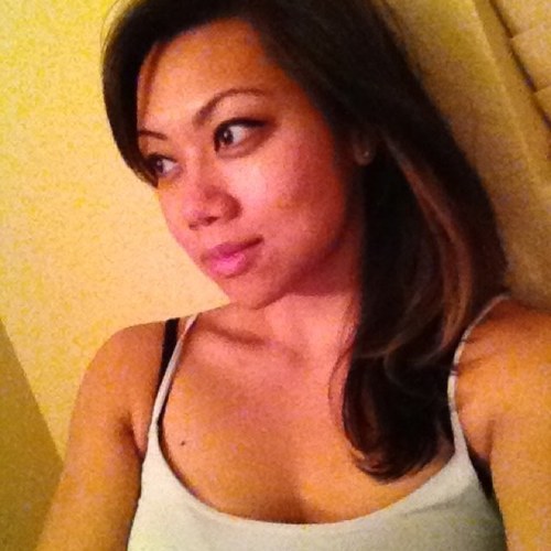 LoveDee28's profile picture. 