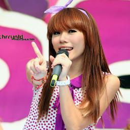 i miss u @CherlyChiBi miss u miss u , aku akan support kamu selalu :* sabar SELALU menghadapi chiters :) | 5-01-2012 | followed by her | #minR dan #minF