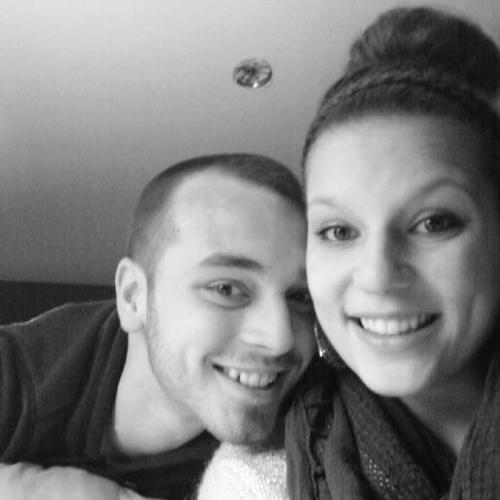 Proud mother & wife. I love my family ♡♥♡
Still having fun and living life to the fullest
#wouldnttradeathing