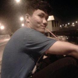 suami dari @yunieyunie2
 01'05'2011 :*