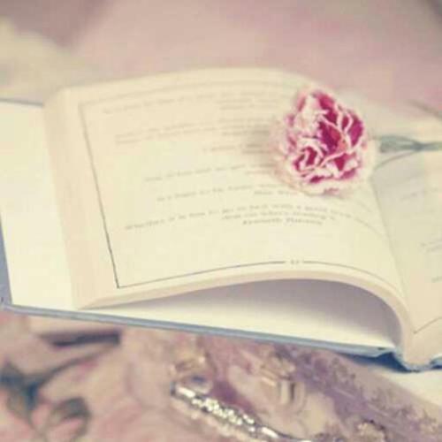 هُنـا لعمل البحوث الصفيه ، و الواجبات  :*
نسعَد بتواصلكم : ) .