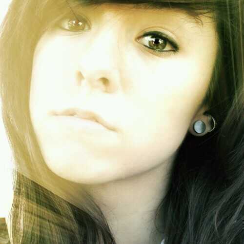 Inspiring people is what I aim to do with my music. Jesus is my Rock & Salvation. TEAM GRIMMIE RAWWKS. and i play games all day. the virtual ones