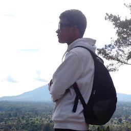 ketika kamu menjadi sukses seperti yang kamu harapkan, ingat lah orang2 yang peduli kepadamu ketika kamu belum menggapai sukses...