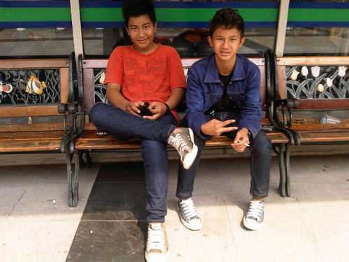 RinaEkaRiyanti♥̸̨
 |Warkap crew☺