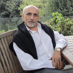 zeynelkarahan's profile picture. Bir ülkede halk ve onu yönetenler aynı rüyayı görmeye başlamışsa, uyanık kalanlar kabus görmeye başlar. (Anonim)