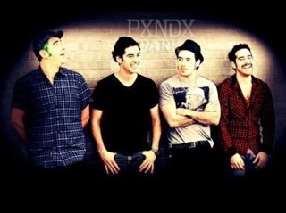 ¡Aquí seguimos a todos los FXNDXS que nos siguen! Nos respalda @BunkerMX ¿Hay mas que decirte acerca de la mejor banda?