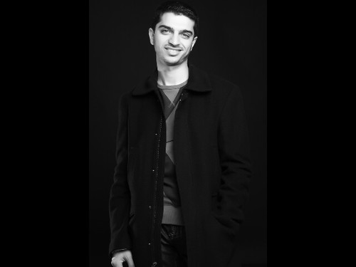 zezo008's profile picture. خلك يا صاحبي مثل كسرة العود كل ما احترق بالنار زاد طيبه