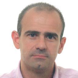 Si tienes que hacer una tarea difícil, busca un vago porque encontrará una forma sencilla de hacerla...