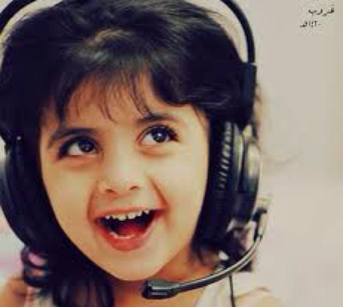 ‏- أنْثَى، عشرينيّة ، جَامعِيه ، هَادِئة ، حَالِمة ،  ، شِعاري الاعتِدَال ، لِلرُقي أَسعَى .. إِن تَجِد حُسناً فَخذهُ ,, واطّرح مَا لَيسَ حُسنا ~