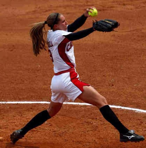 High school softball player❤ i swing bats. tweeting about ball players problems. ⚾✌. #cleatchaser #followme #baseballboys