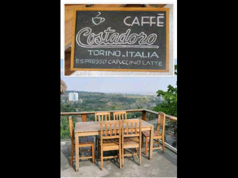 Semua informasi tentang Jakarta ada disini, all about this rocking city!!