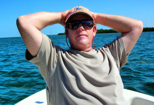 Retired and Loving It! Golfer, Navy vet. Ex-DoD employee. Patriot. Trump supporter. One ID, One https://t.co/sjaCszsA0v