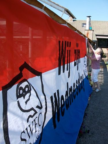 DutchOwls's profile picture. The original and first twitterpage for Dutch Wednesday fans.

#WijzijnWednesday