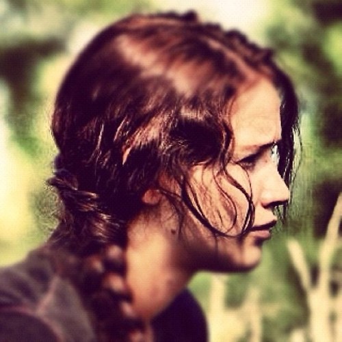 Hi guise, Im the jailed account for @PeetasWifeyy. I love THG :] #Hutcher #Lawsbian #Jenniderp. I follow back :] ♥