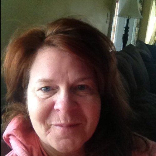 MaryMacuser's profile picture. 