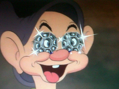 oni_lom's profile picture. 