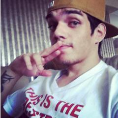 → Fã Clube feito em dedicação ao @AdrPollo @tomim_pollo @djkalfani , Sou mais um VICIADISSIMO em Pollo ..
Seguido e oficializado pelo @djkalfani ♥