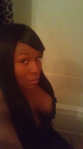 #QueenREtweet,#butterflygang,#iluvdaley,#streetnerds. Trust what you know,not what you fear.3