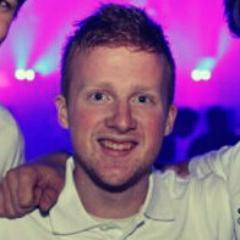 IvoWII's profile picture. | Technische Bedrijfskunde | Afstuderend bij Perfetti van Melle te Breda | Altijd in voor fitness, hardlopen en voetbal | EDM | Muziekcriticus | Willem II