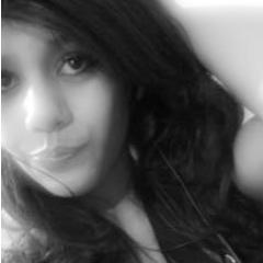 amo sair,louca por amigos(as), estrvertida,super amiga, esperta kk,brincalhona,legal,as vezes brava,e resumindo uma nova amiga q vai fazer vc super feliz!