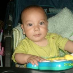 morena78057633's profile picture. 