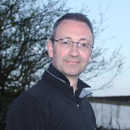 Coatbridge boy moved east to the promised land - Perthshire! A husband, dad, son, drummer, golfer & friend.